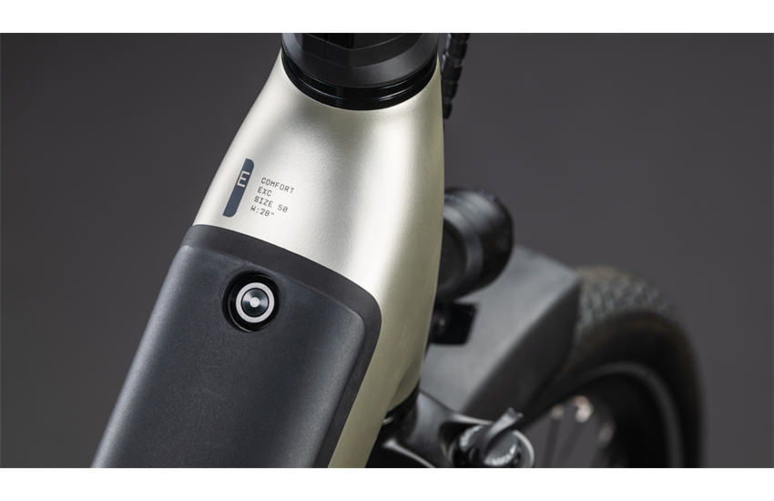 4037565