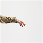Large-BBW-471_Rainshield-Parka_camel_model_detailx