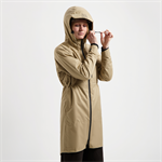 Large-BBW-471_Rainshield-Parka_camel_model_female12x